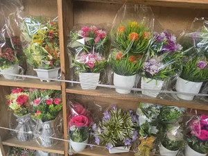 Decorative Table Flowers - Brand New