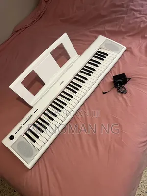 Yamaha NP12 Electronic Keyboard