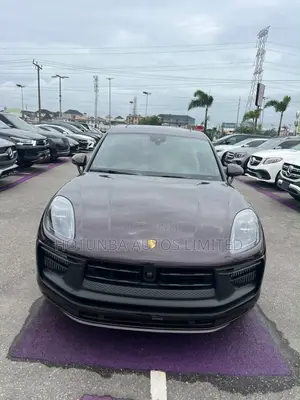 2025 Porsche Macan GTS AWD Burgundy
