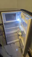 Hisense 150L Refrigerator Mai Amfani - Sayarwa Saboda Gudu - 2