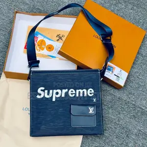 Babban Ingancin Louis Vuitton x Supreme Cross Bag