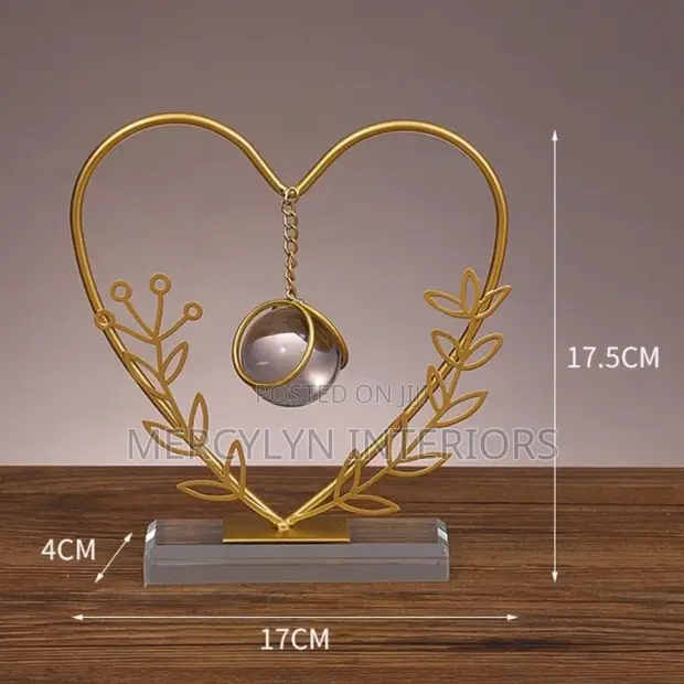 Crystal Metal Decor Piece - Gold - 1