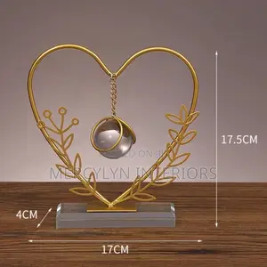 Crystal Metal Decor Piece - Gold