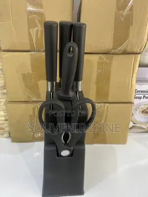 Brand New Kitchen Knife Set