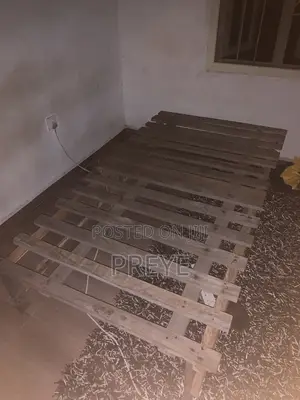 Jakar Katifa Da Aka Yi Da Itace Mai Tsawon Kafa 4x6