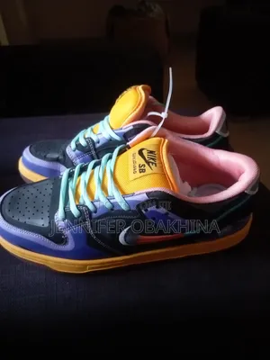 Louis Vuitton Unisex Sneakers - Multicolor