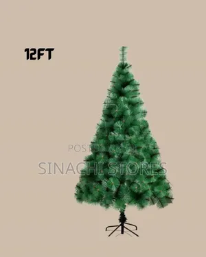 Bishiyar Kirsimeti Ta Pine Mai Launin Kore 12ft Tare Da Kayan Kawa