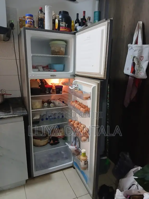 Used Double Door Hisense Fridge (250L) - 1
