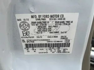 Ford Escape XLS 2012 Fari