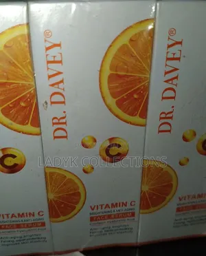 Dr. Davey Vitamin C Brightening Facial Serum