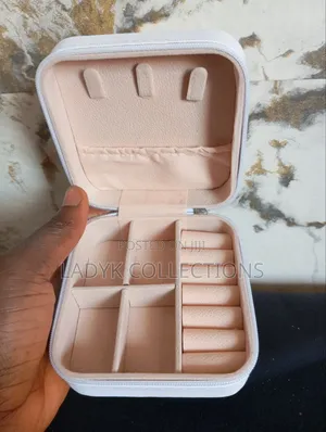 Mini Faux Leather Jewelry Organizer Case