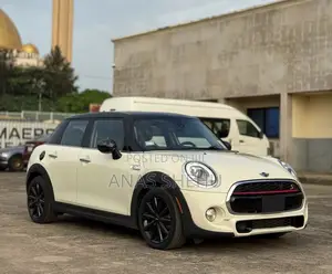Mini Cooper S 2017 Fari, Waje Akawo
