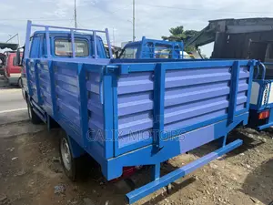 Ford Husky Pickup Truck 2005 Blue