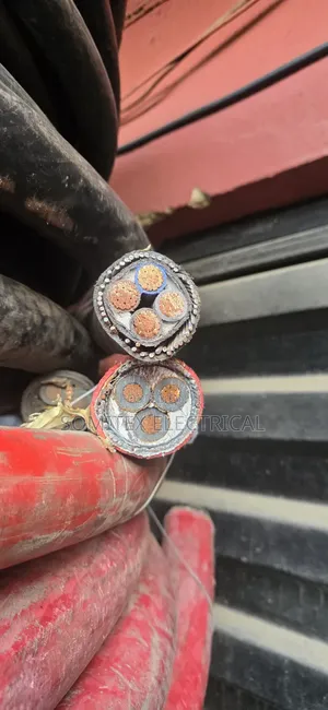 Kabel 120mm 4-Core Armoured XLPE 1kV