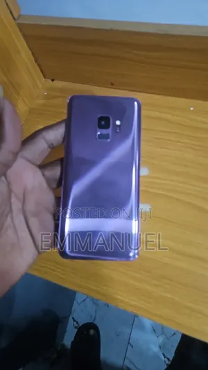 Samsung Galaxy S9 64GB Gold
