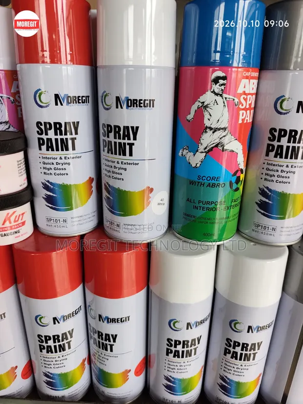 High Gloss Spray Paint - Black - 1