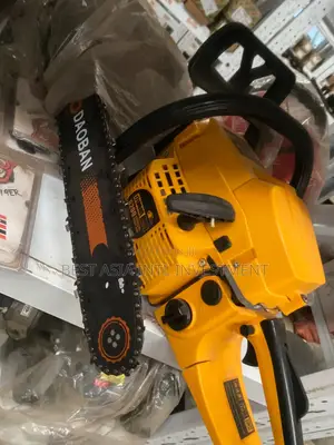 General Tools Gasoline Chainsaw Machine