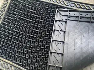 Thick Flexible Rubber Footmat 75x45cm