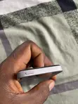 Apple iPhone SE 16GB Grey - 4