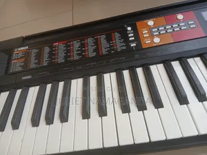 Yamaha PSR-F51 Digital Keyboard
