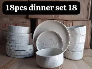 Luxury Dinner Plate Set (18 Pieces)