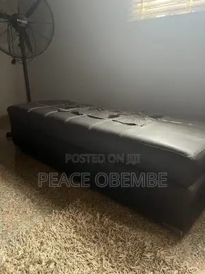 Home Interiors Single Sofa 6x6