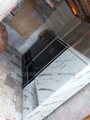 Home Interiors Wardrobe Mai Kofofi 2 da Aljihu