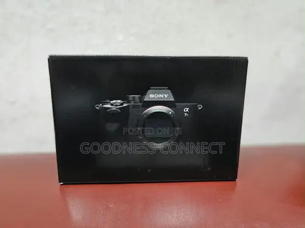 Sony Alpha 7R V Mirrorless Camera (ILCE-7RM5) - 1