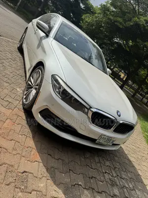 BMW 530i 2018 Fari
