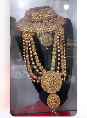 Cikakken Indian Bridal Jewellery Set