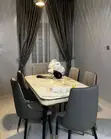 Luxury Marble Dining Table Set tare da kujeruwan Upholstered - 2