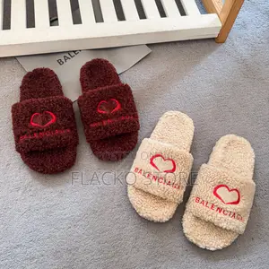 Balenciaga Fur Slides masu inganci