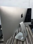 Apple iMac 21.5" 4K Retina 2019 - 16GB RAM, 512GB SSD - 4