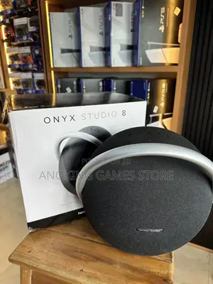 Harman Kardon Onyx Studio 8 Mai Saurare