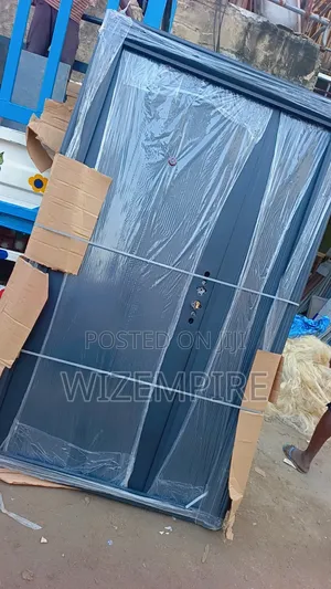 Sabbin Kofofin Tsaro Na Karfe Na Emtek Baki 4ft x 7ft Biyu
