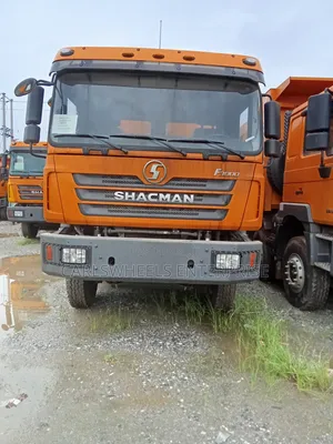 Brand New Shacman 10-Tyre Tipper Truck