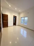 1 Bedroom Wurin Kasuwanci a Cikin Studio na Abun Ciki don Sawa - 3