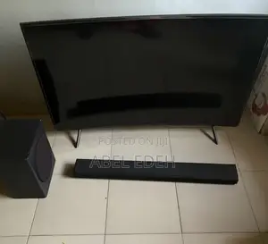 Samsung 55" Curved Smart TV (UA55RU7300K)