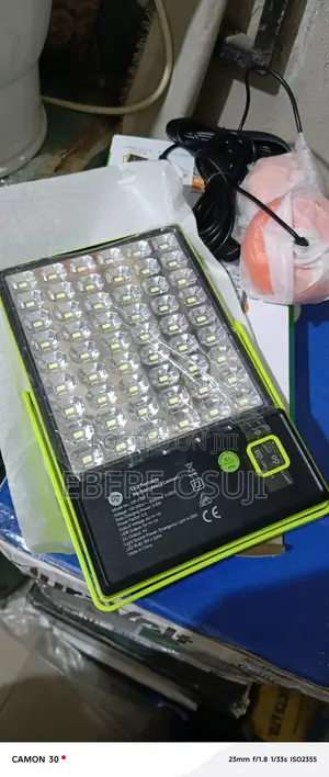 DP Rechargeable Light with 2 Extra Bulbs