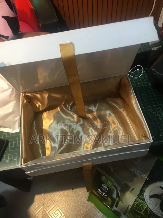 Quality Gift Box - 1