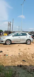 Toyota Matrix 2010 Silver - 3