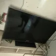 Samsung 43-inch TV - Used, Minor Screen Dots - 2