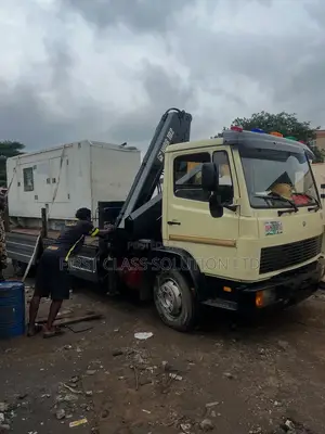Mota masu araha, Vans & Hiabs don motsi