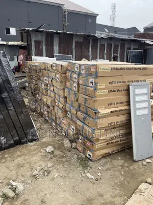 80W Yohako All-in-One Solar Street Light (Brand New)
