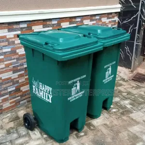 Kwalba Mai Zafi na Iyali Mai Farin Ciki - Sabuwar Filastik