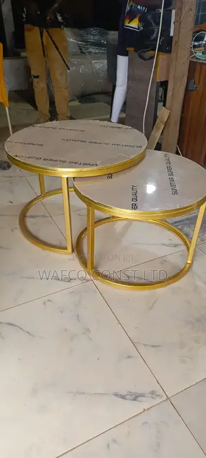 Babban Gloss Itace da Karfe Centre Table Set