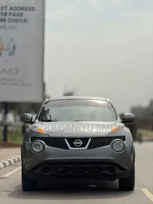 Nissan Juke SV 2013 Grey