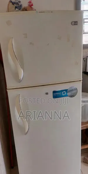 LG Refrigerator - Used