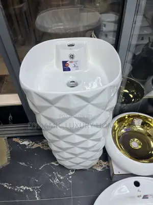 Luxury Freestanding Ceramic Wash Hand Basin
