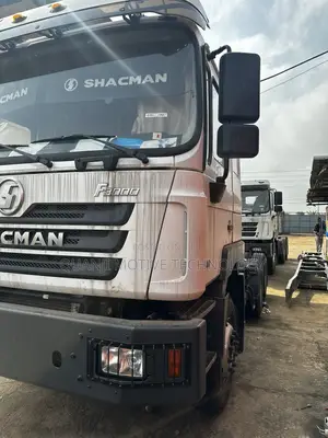 Brand New Shacman F3000 Tractor Head